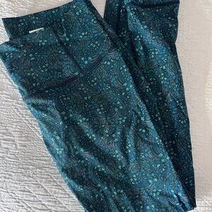 Zyia Luxe Sprig Blossom Leggings, size 8-10